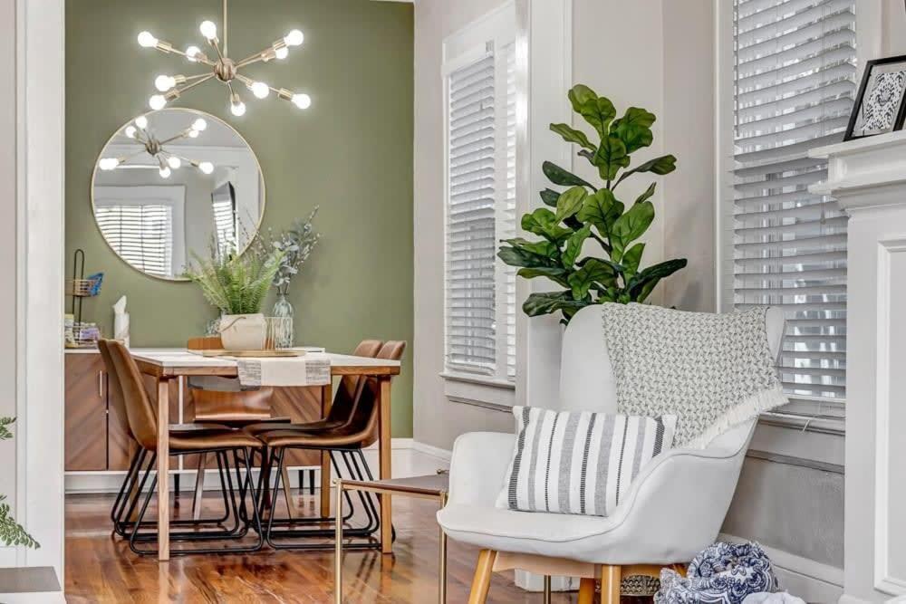 Villa Cozy Retreat - Walkable To Bars & Restaurants à Jacksonville Extérieur photo